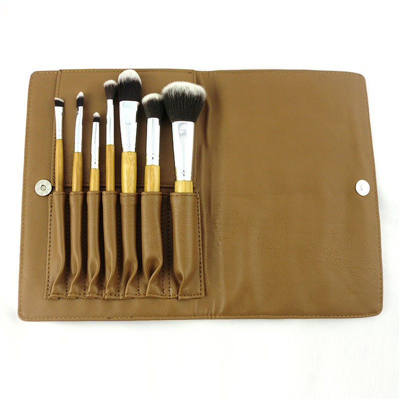 Custom brush holder bag